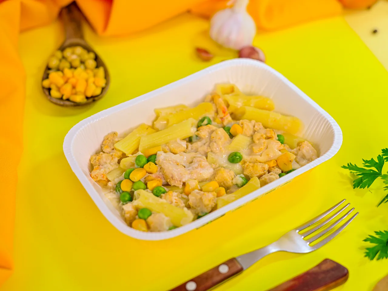 Massa com frango e legumes — linha Massas da Light Food Way